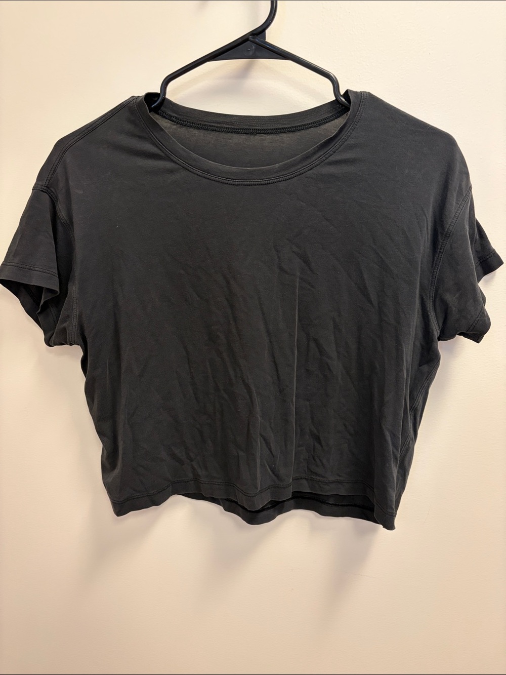 lululemon athletica Black Cropped Crew Tee